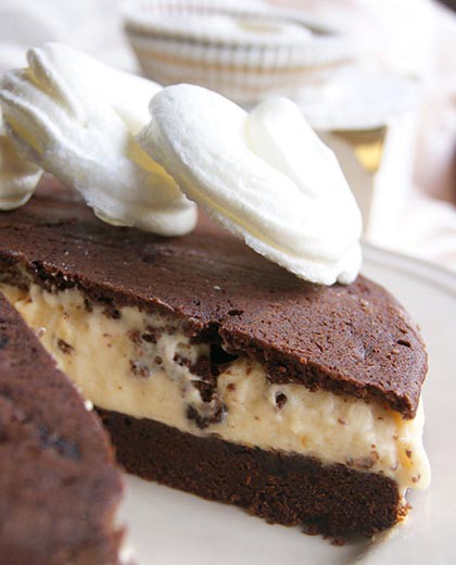 Szilvapálinkás brownie torta aszaltszilvás vaníliakr